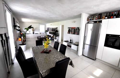 Monterenzio Apartamento | SUITE Apartment With Pool