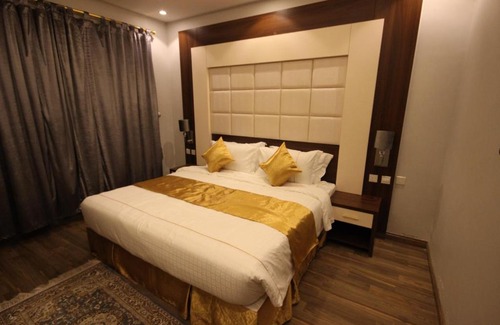 Al Aqiq Apartamento | Suit los