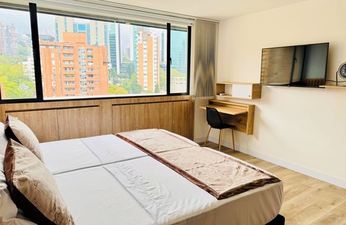 La Aguacatala Apartamento | Suite 1014 en el poblado Aguacatala, edificio go and living suites .