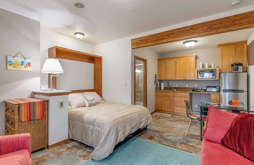 Adelma Beach Apartamento | Suite 2 Kettle's Trail Suites
