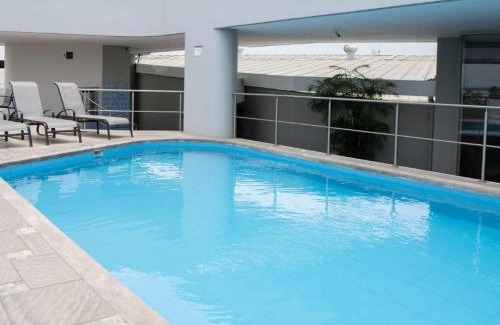 Samborondón Apartamento | Suite 212 Elegante Edificio Samborondon Plaza