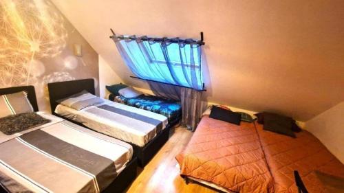 Corbeil-Essonnes Casa | Suite 2Chambres salle de bain privés toilettes Terrasse Parking 30 min de Paris