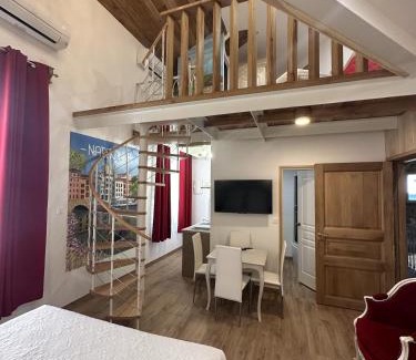 Centre Historique Apartamento | Suite a Mezzanine dans l'Église du Couvent