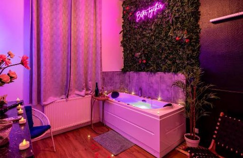 Quartier Saint-Clement - Jardin des Plantes Apartamento | Suite Amazonia ~ Balnéo ~ Arrivée Autonome