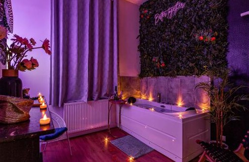 Quartier Saint-Clement - Jardin des Plantes Apartamento | Suite Amazonia ~ Balnéo ~ Arrivée Autonome