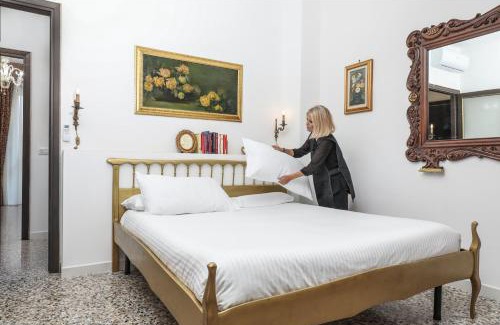 Pavia Apartamento | SUITE ANGOLO ALLA STAZIONE - Appartamento con terrazzo panoramico