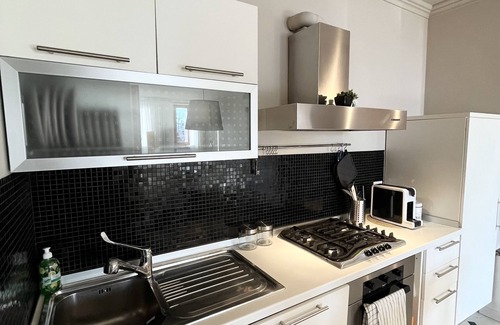 Arezzo Apartamento | suite apartment in residence with swimming pool in the Tuscan countryside.