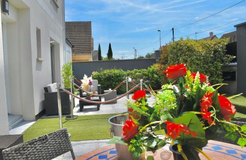 Chelles Casa | Suite avec piscine privée
