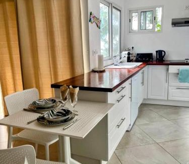 Punaauia Apartamento | Suite by Chalet de Tahiti