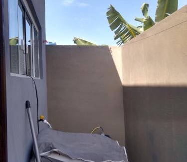 Rio Vermelho Norte Otro | Suite casal em casa compartilhada com uma pessoa - estacionamento - Trilha Moçambique