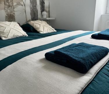 Chateauneuf-du-Faou Apartamento | Suite Chemin de halage