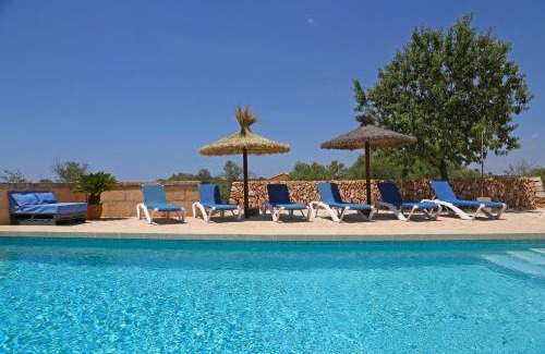 Ses Salines Apartamento | Suite con piscina en Ses Salinies, Mallorca