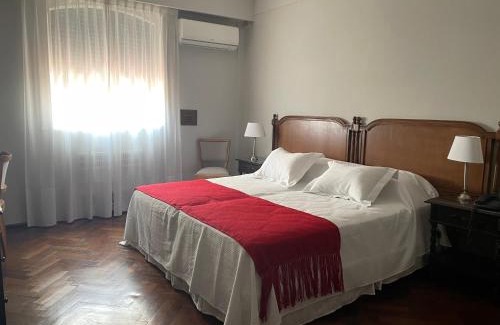 Salta Apartamento | Suite con vista al casco histórico de Salta