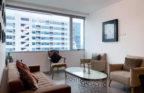 Simón Bolívar Apartamento | Suite de lujo cerca al aeropuerto, terminal, mall sol