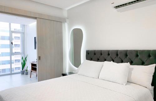 Simon Bolivar Apartamento | Suite de Lujo,cerca del mall del sol, sofa cama, parqueo