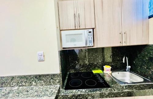 Machala Apartamento | Suite de Lujo con Piscina en la Zona Más Exclusiva de Machala
