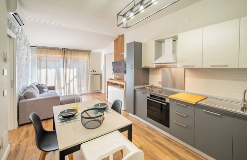 Alba Apartamento | Suite della Rovere - One Bedroom Apartment, Sleeps 2