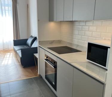 Saint-Denis Apartamento | SUITE DELUXE au carré cathédrale en HYPERCENTRE Saint Denis