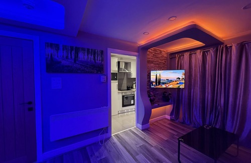 Bradford Apartamento | Suite-De Lujo-Bañera de hidromasaje-Apartment 2