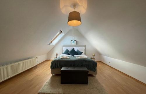 Huesten Apartamento | Suite Dilara by NINJA SPACES - 105QM Maisonette, Garten, Parkplatz