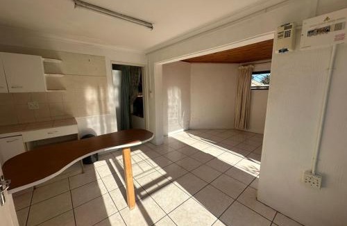 Parow North Apartamento | Suite Dreams Adorable One Bedroom Apartment