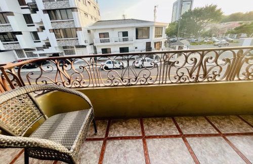 Barrio Kennedy Apartamento | Suite Ejecutiva junto al San Marino Shoping