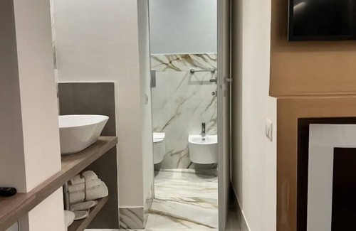 Montecalvario Apartamento | Suite Elegant