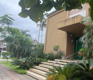 Jurere Casa | Suite em linda casa em Jurerê internacional
