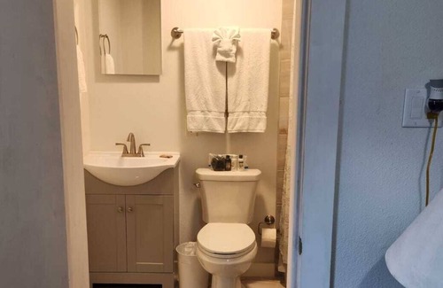 Temple Crest Apartamento | Suite en la orilla del río