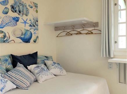 Praia Rasa Casa | Suite Externa com Copa, WiFi e Acesso Independente