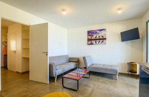 Tartane Apartamento | Suite face à la plage et proche des commerces - BED AND COFFEE RIVAGE