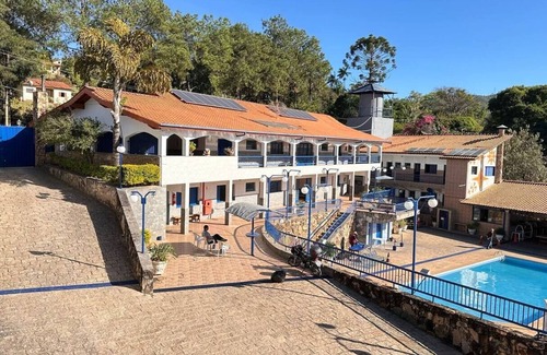 Amparo Apartamento | Suite for 3 people - Between Serra Negra and Amparo.