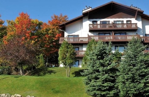 Mont-Tremblant Apartamento | Suite front view on lake tremblant &mountain