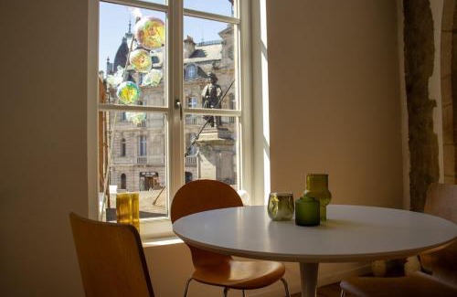 Charleville-Mezieres Apartamento | Suite George - 4 pers proche du coeur historique