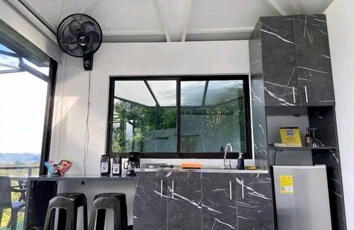 El Penol Cabina | Suite Gold Rocks Glamping