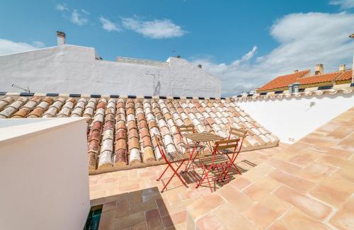 Capuchinos Apartamento | Suite Homes Sweet Postigos Terrace