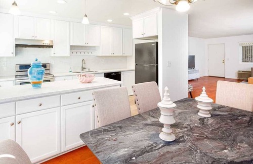 Tustin Apartamento | Suite in the Heart of Tustin