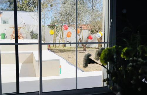 Chauviniere Cama Y Desayuno | Suite Jacuzzi privatif Li Li et Rose