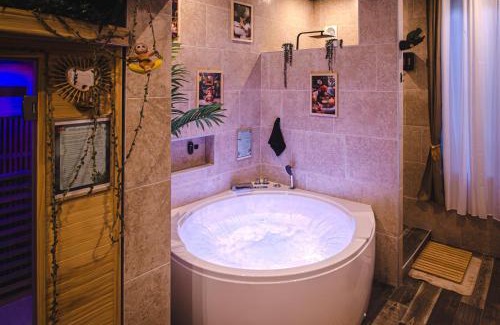 La Mare Aubry Apartamento | Suite Jungle Spa - Sauna & Balnéo