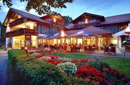 Oberammergau Casa | Suite Laber - Aktiv Hotel Böld & Restaurant Uhrmacher