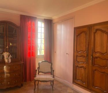 Aix-en-Provence Cama Y Desayuno | Suite le Quervalat dans magnifique bastide 18eme