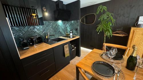 Remiremont Apartamento | Suite Munduk de Luxe atypique