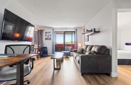 Beltline Apartamento | Suite near Downtown, BMO, Stampede, Free Parking