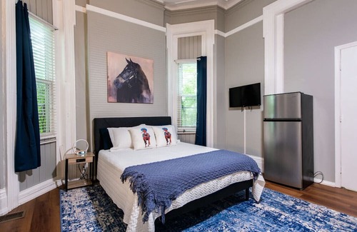 Smoketown Jackson Apartamento | Suite near downtown Louisville, KY · Suite II