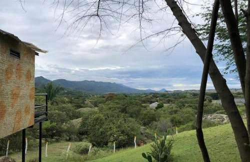 Villavieja Cama Y Desayuno | Suite Pacandé , cerca al desierto de la tatacoa
