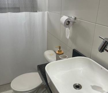 Centro Casa | Suite pequena em casa de familia 15km de Belém