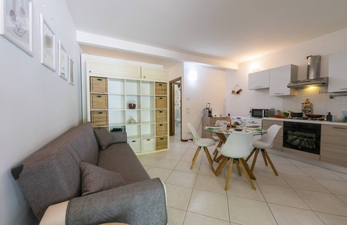 Barbarano Apartamento | Suite Perla Salò Terrace 100m from Lake, Salò, Italy
