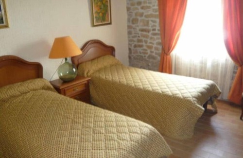 Vayrac Cama Y Desayuno | Suite Pivoine et Capucine