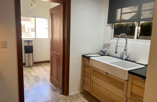Playa Bibijagua Casa | Suite, pool and beach