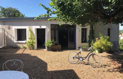 Chisseaux Casa | Suite Privée Avec vue et Jardin, à 5mn de Chenonceau et 20 de Beauval